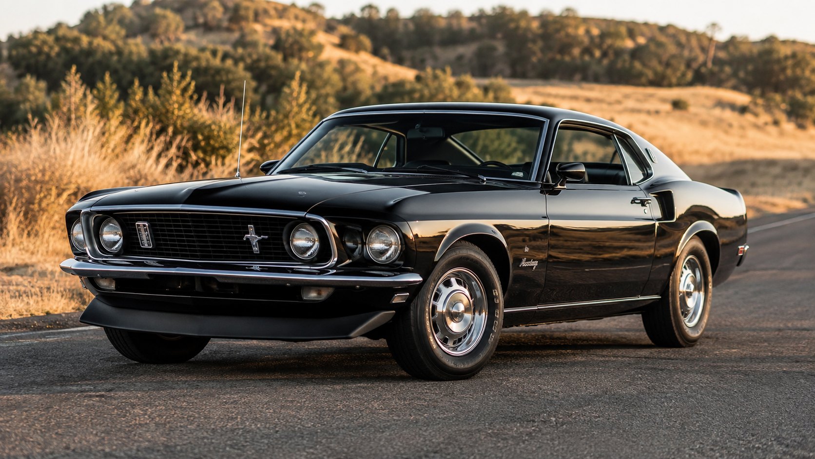 1969 Ford Mustang SportsRoof front three-quarter view